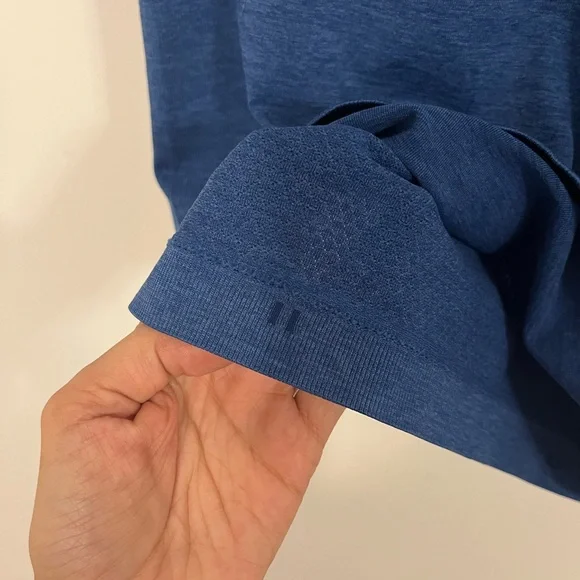 Lululemon Ebb & Flow Racerback Tank  Heathered Rugged Blue/Heathered Inkwell 6 - Picture 15 of 16